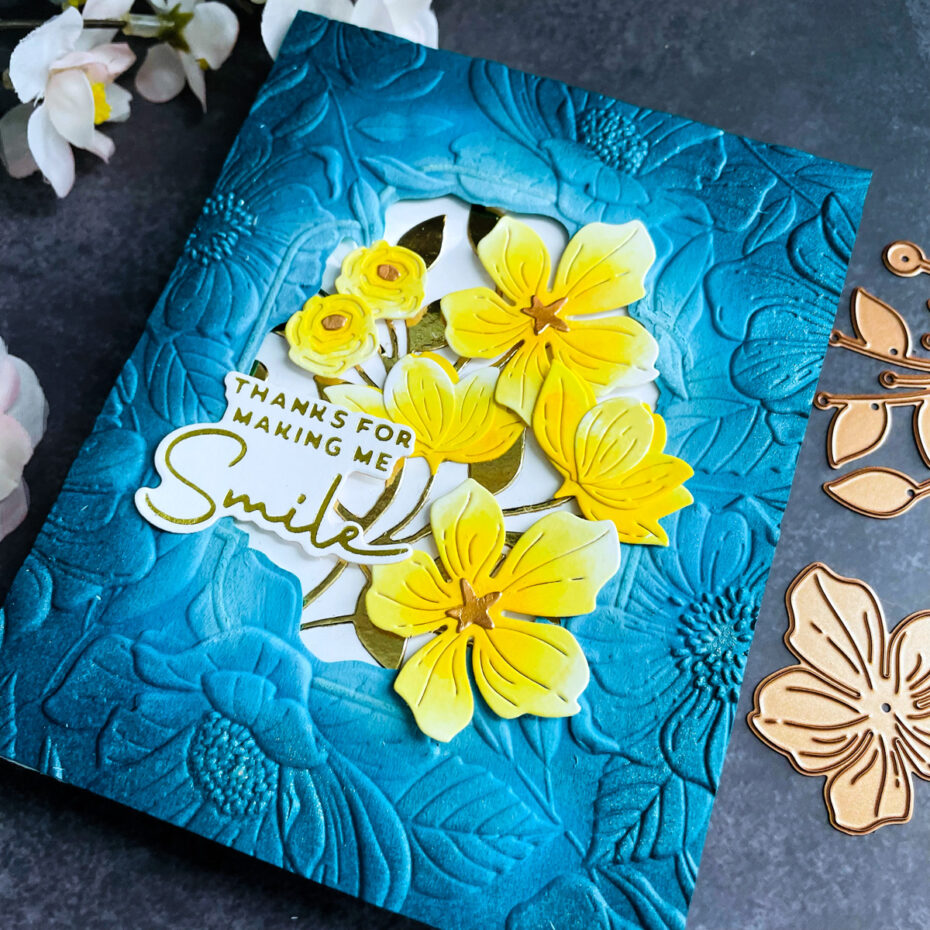 Spellbinders - 3D Embossing Folders - Four Petal Floral